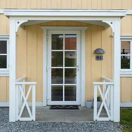 Holiday home Moa Blavand