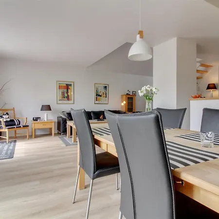 Moa - 800m From The Sea By Interhome *